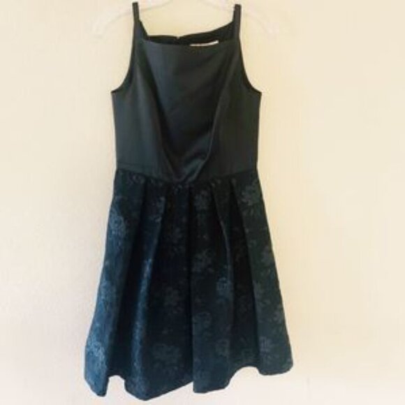 Gal Meets Glam Kimberly dress - Picture 5 of 9